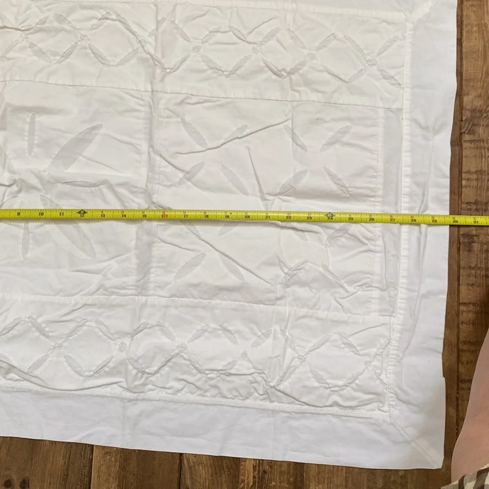 Pottery barn white standard pillow sham with quilted detailing